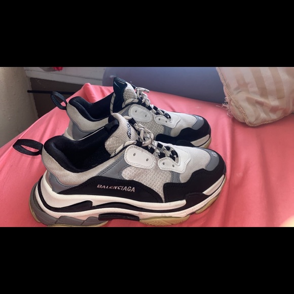 Balenciaga Shoes - Picture 3 of 5